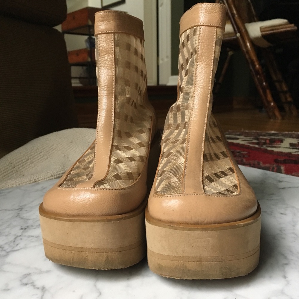 SOLD :: Vintage 70s Mesh Platform Boot - Picture 7 of 8